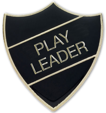 PLAY LEADER badge black and gold (pack of 5)